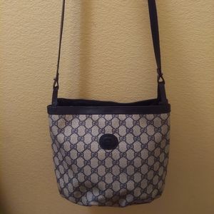 Final Sale! Authentic Vintage Gucci Shoulder Bag FIRM